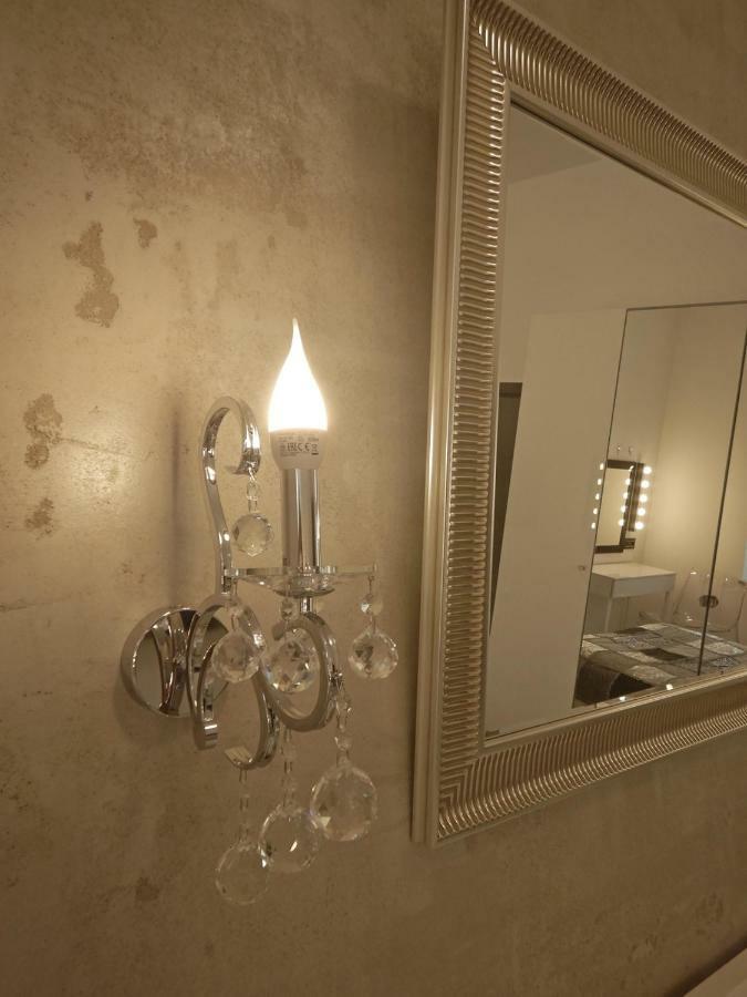 Apartamenty Centrum Z Wanna Dwuosobowa Piotrków Trybunalski Eksteriør bilde