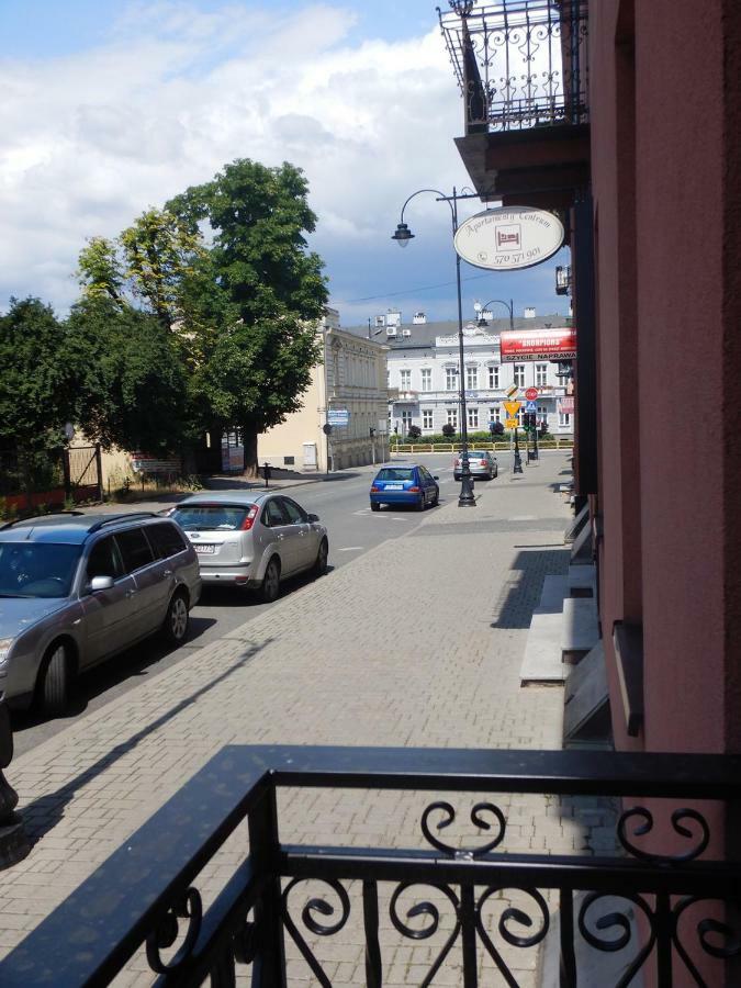 Apartamenty Centrum Z Wanna Dwuosobowa Piotrków Trybunalski Eksteriør bilde